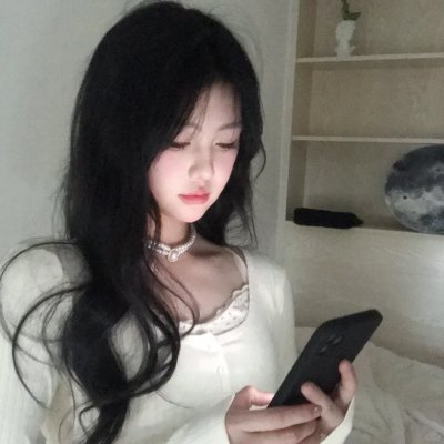 蓝色眼影